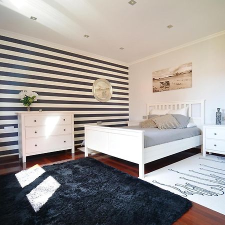 Apartamento En El Centro De A Illa De Arousa מראה חיצוני תמונה